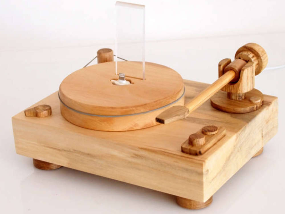 wooden turntable docking station